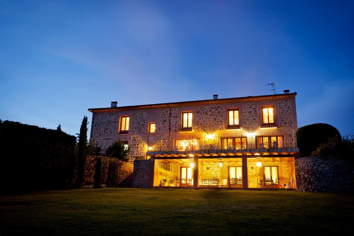 Remanso De Gredos Guest House Navalonguilla Exterior foto